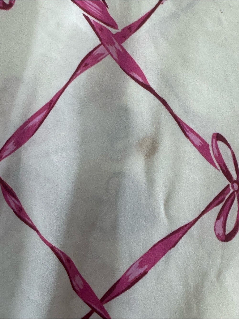 Authentic SLIP® Silk Sweet Cherry Queen Pillowcase - Picture 5 of 12
